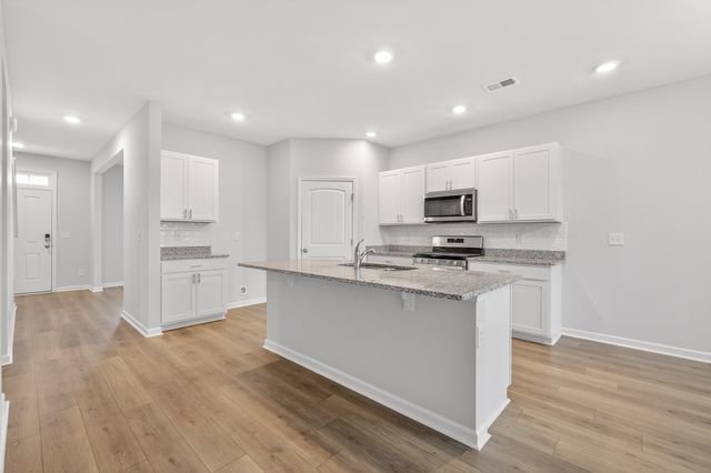 122 William Dylan Dr, Murfreesboro, TN 37129