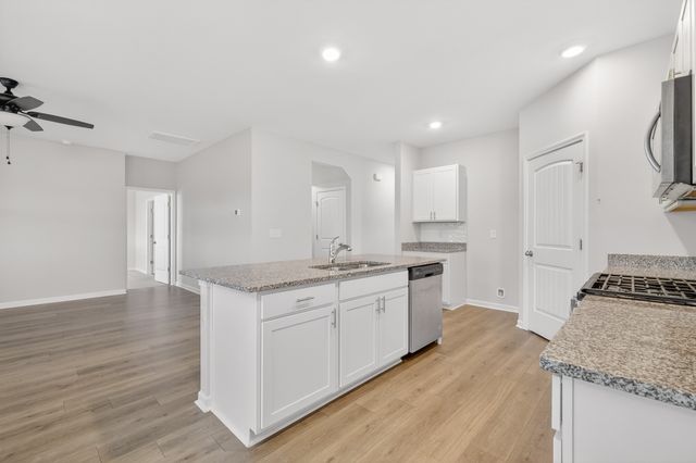 122 William Dylan Dr, Murfreesboro, TN 37129