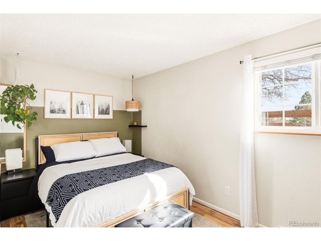 2102 Ridge Dr, Broomfield, CO 80020