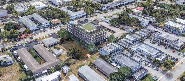 2455 Polk St, Hollywood, FL 33020