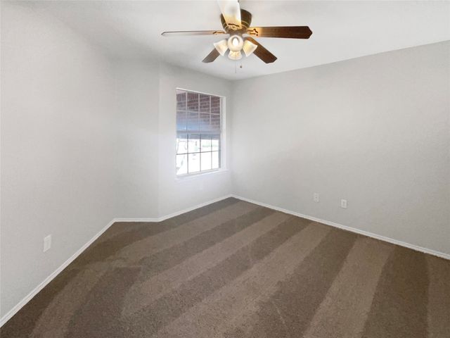 9722 Links Fairway Drive, Rowlett, TX 75089