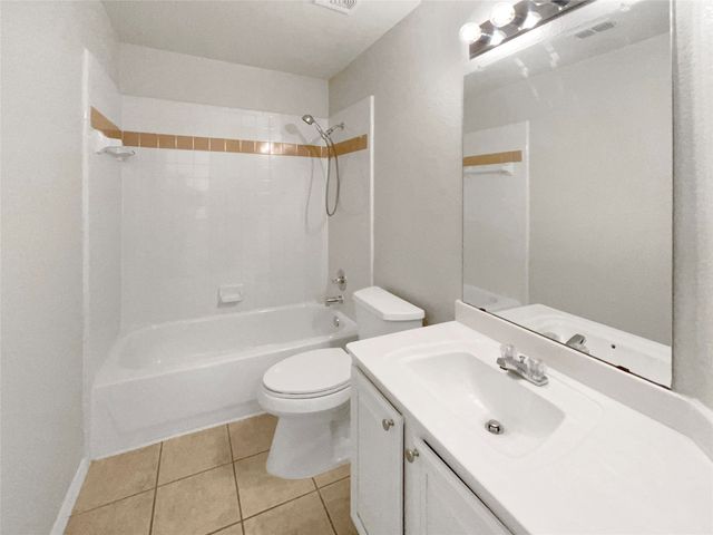 9722 Links Fairway Drive, Rowlett, TX 75089