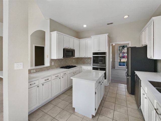 9722 Links Fairway Drive, Rowlett, TX 75089