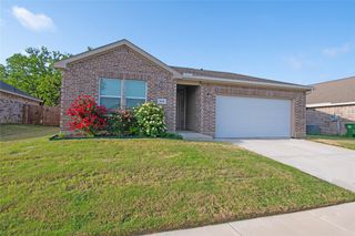 928 Ben Drive, Springtown, TX 76082