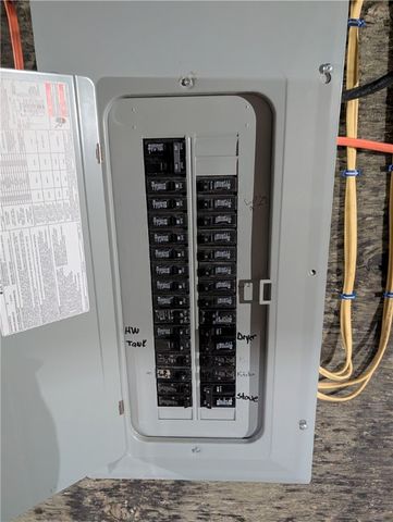 421 High Street, Elmira City, NY 14901