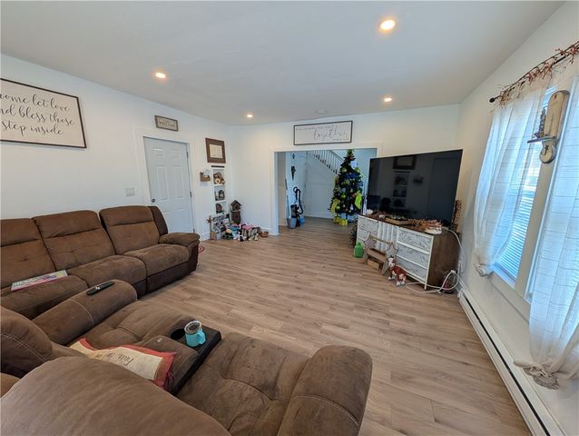 421 High Street, Elmira City, NY 14901