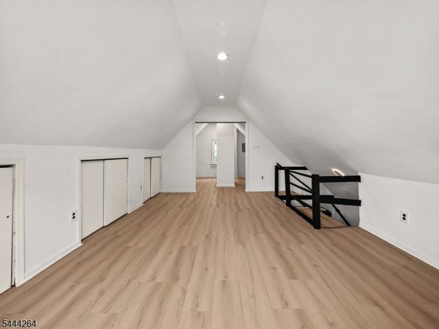 12 Clifford St, East Orange City, NJ 07018