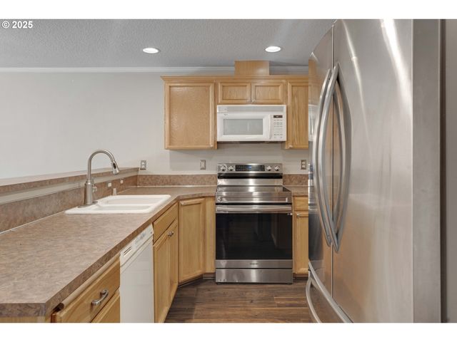 1816 Sw 6TH St, Battle Ground, WA 98604