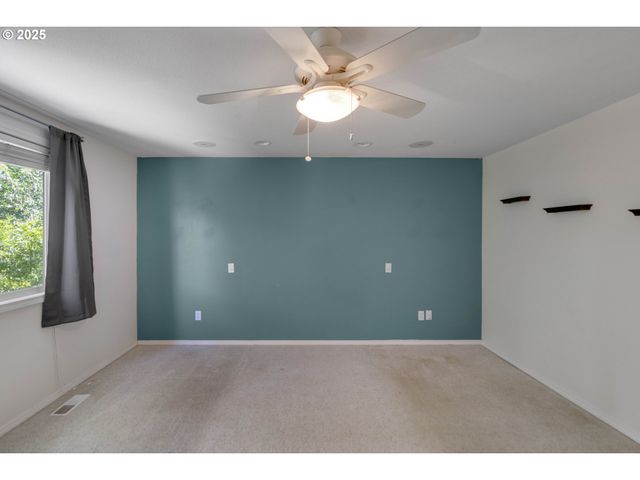 1816 Sw 6TH St, Battle Ground, WA 98604