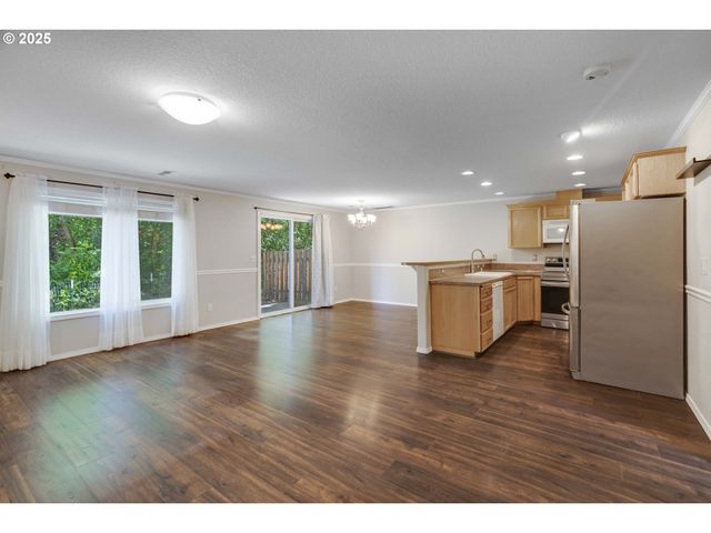 1816 Sw 6TH St, Battle Ground, WA 98604