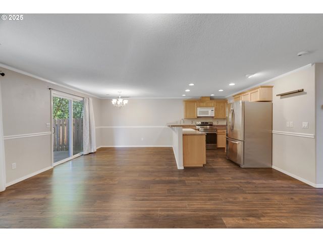 1816 Sw 6TH St, Battle Ground, WA 98604