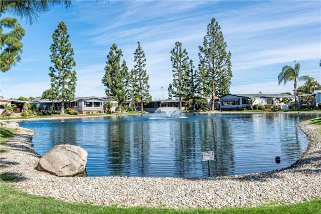 2201 Lake View, La Habra, CA 90631