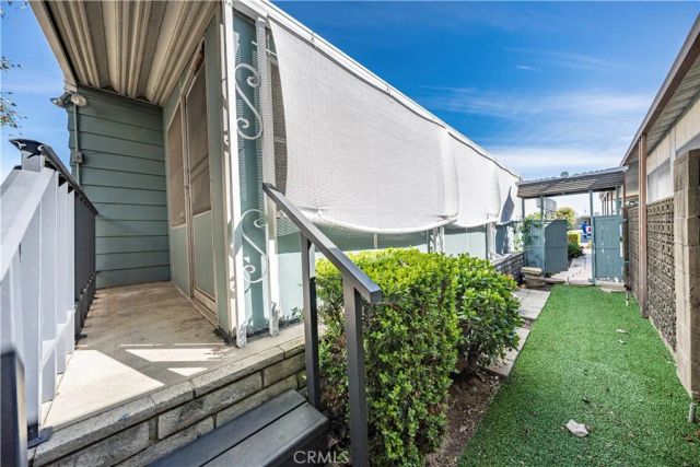 2201 Lake View, La Habra, CA 90631