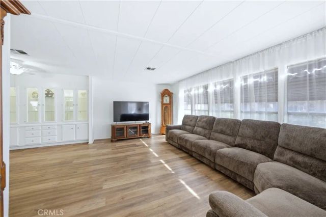 2201 Lake View, La Habra, CA 90631