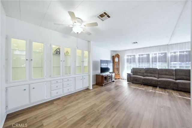 2201 Lake View, La Habra, CA 90631