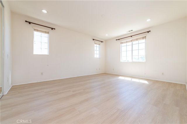 13937 Avenly Glen Way, Eastvale, CA 92880