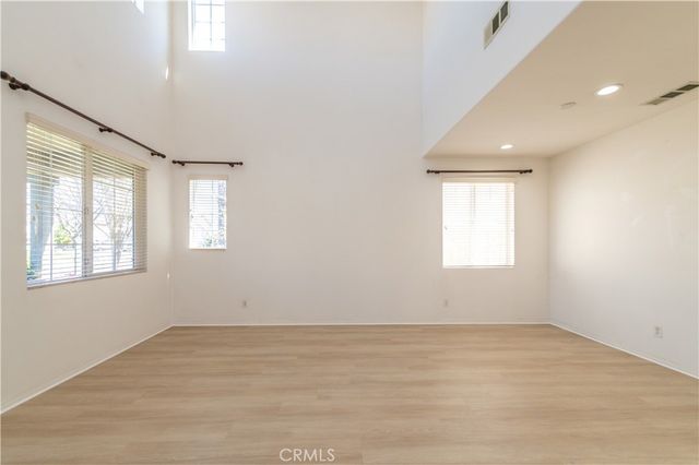 13937 Avenly Glen Way, Eastvale, CA 92880