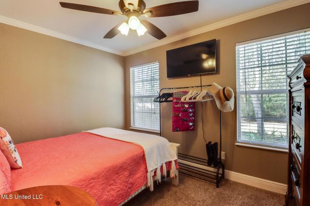 144 Sycamore Drive, Pass Christian, MS 39571