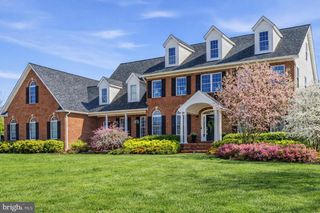 8715 HILL SPRING DR, La Plata, MD 20646