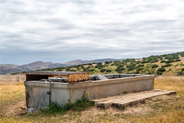 8050 Bitterwater Road, Shandon, CA 93461