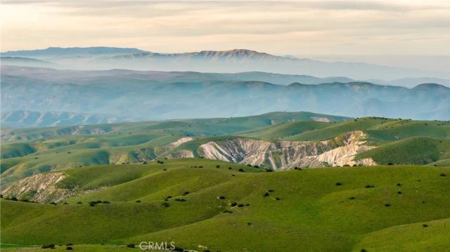 8050 Bitterwater Road, Shandon, CA 93461