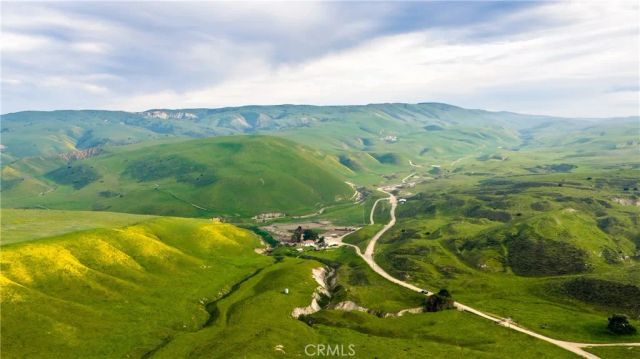 8050 Bitterwater Road, Shandon, CA 93461