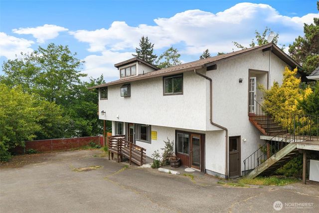 2321 Wheaton Wy, Bremerton, WA 98310