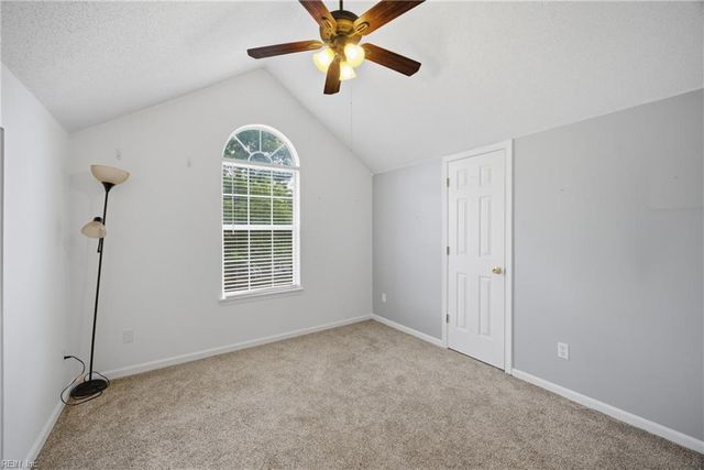 720 Inlet Quay Apt F, Chesapeake, VA 23320