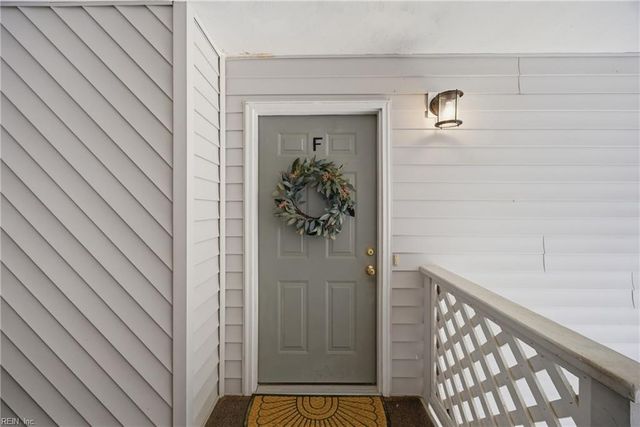 720 Inlet Quay Apt F, Chesapeake, VA 23320