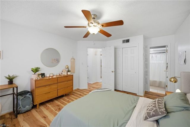 720 Inlet Quay Apt F, Chesapeake, VA 23320