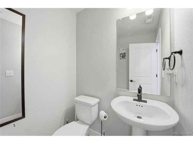 10222 Wheeling St, Commerce City, CO 80022