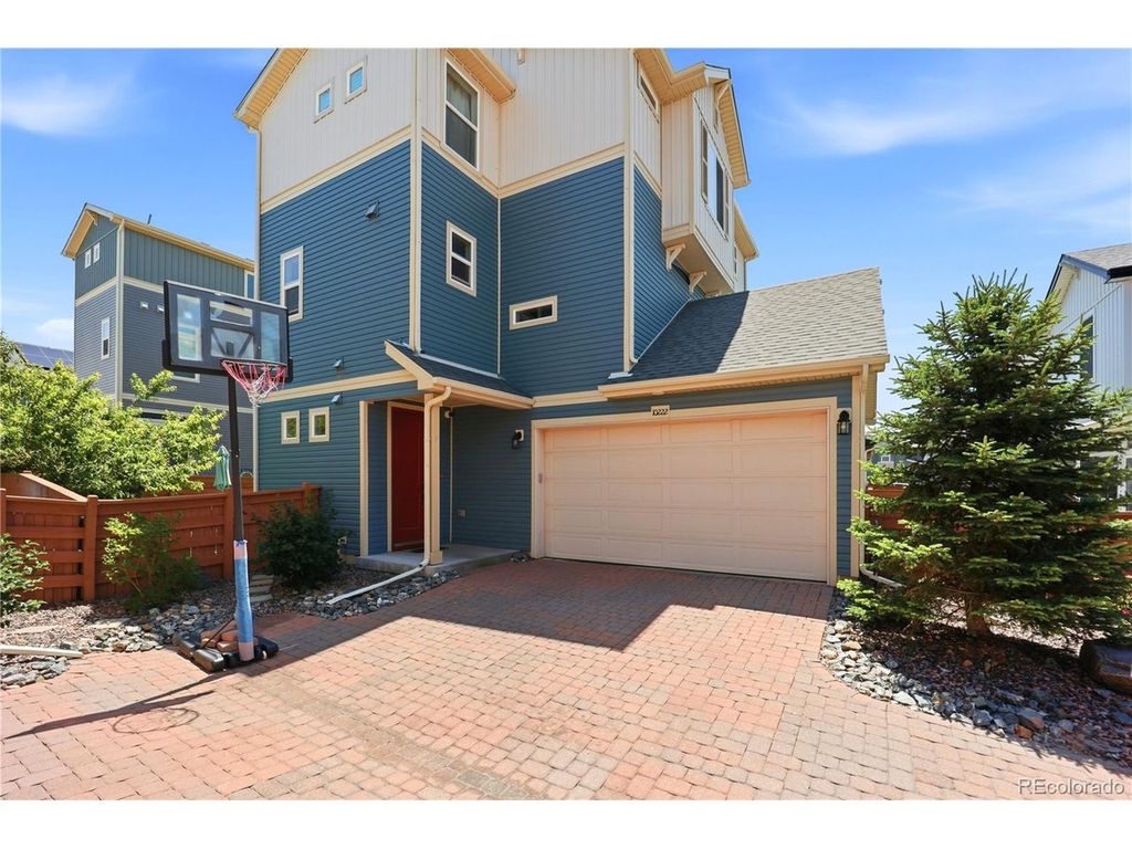 10222 Wheeling St, Commerce City, CO 80022