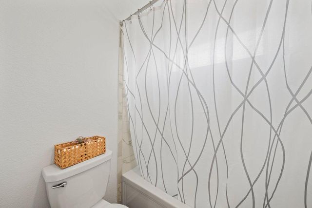 416 Golden Grove PKWY, San Marcos, TX 78666