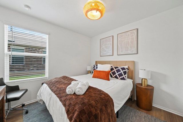 416 Golden Grove PKWY, San Marcos, TX 78666