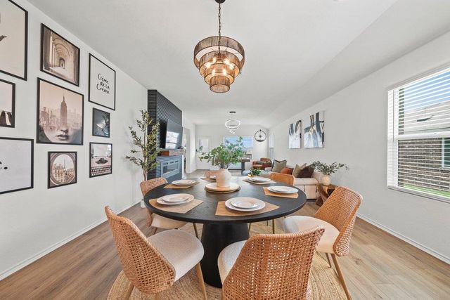 416 Golden Grove PKWY, San Marcos, TX 78666