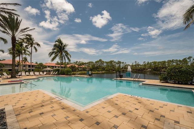 1634 Tarpon Bay DR S # 102, Naples, FL 34119