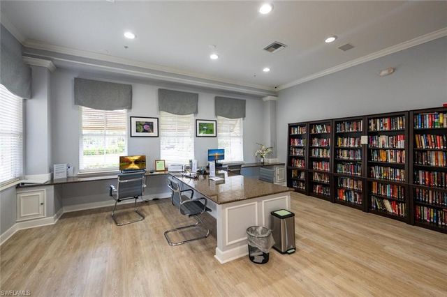 1634 Tarpon Bay DR S # 102, Naples, FL 34119