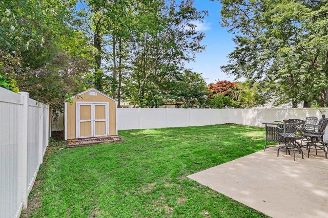 2033 Chadbury Ln., Myrtle Beach, SC 29588