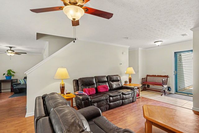 2033 Chadbury Ln., Myrtle Beach, SC 29588