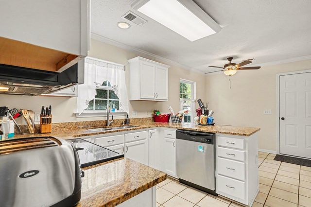 2033 Chadbury Ln., Myrtle Beach, SC 29588