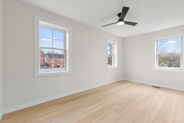 4140 Kirby Avenue, Cincinnati, OH 45223