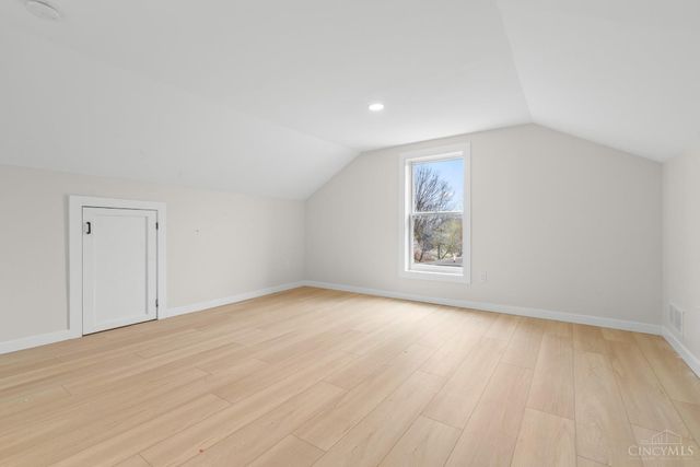 4140 Kirby Avenue, Cincinnati, OH 45223