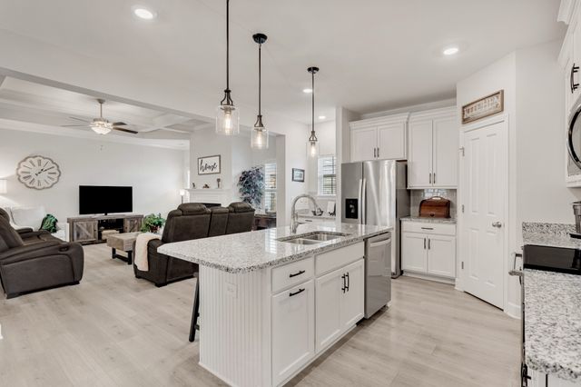 928 Carraway Ln, Spring Hill, TN 37174