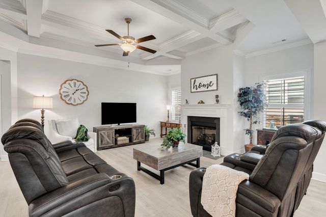 928 Carraway Ln, Spring Hill, TN 37174