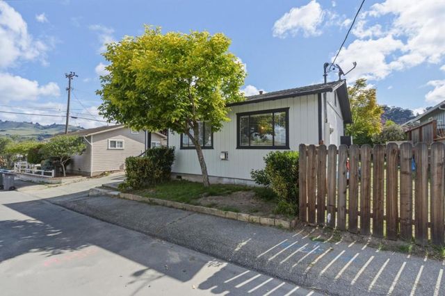 334 Carpenteria Road, Aromas, CA 95004
