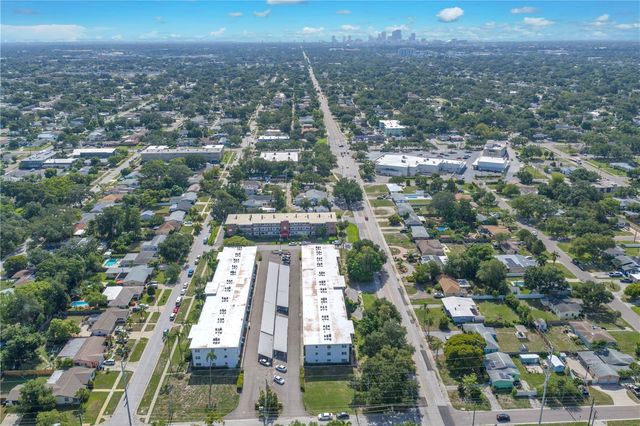 5155 9TH AVENUE N 211, St Petersburg, FL 33710