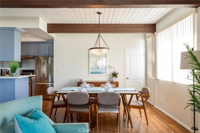 126 Neptune Avenue A, Hermosa Beach, CA 90254