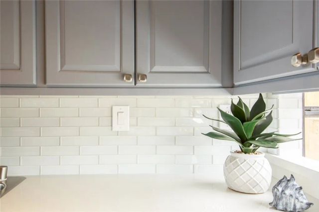 126 Neptune Avenue A, Hermosa Beach, CA 90254