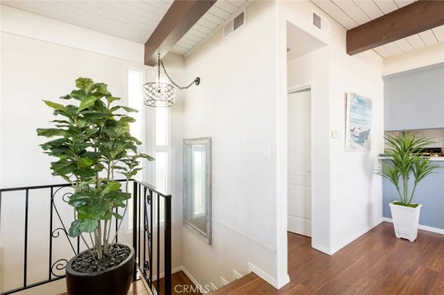 126 Neptune Avenue A, Hermosa Beach, CA 90254