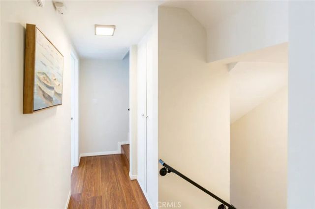 126 Neptune Avenue A, Hermosa Beach, CA 90254